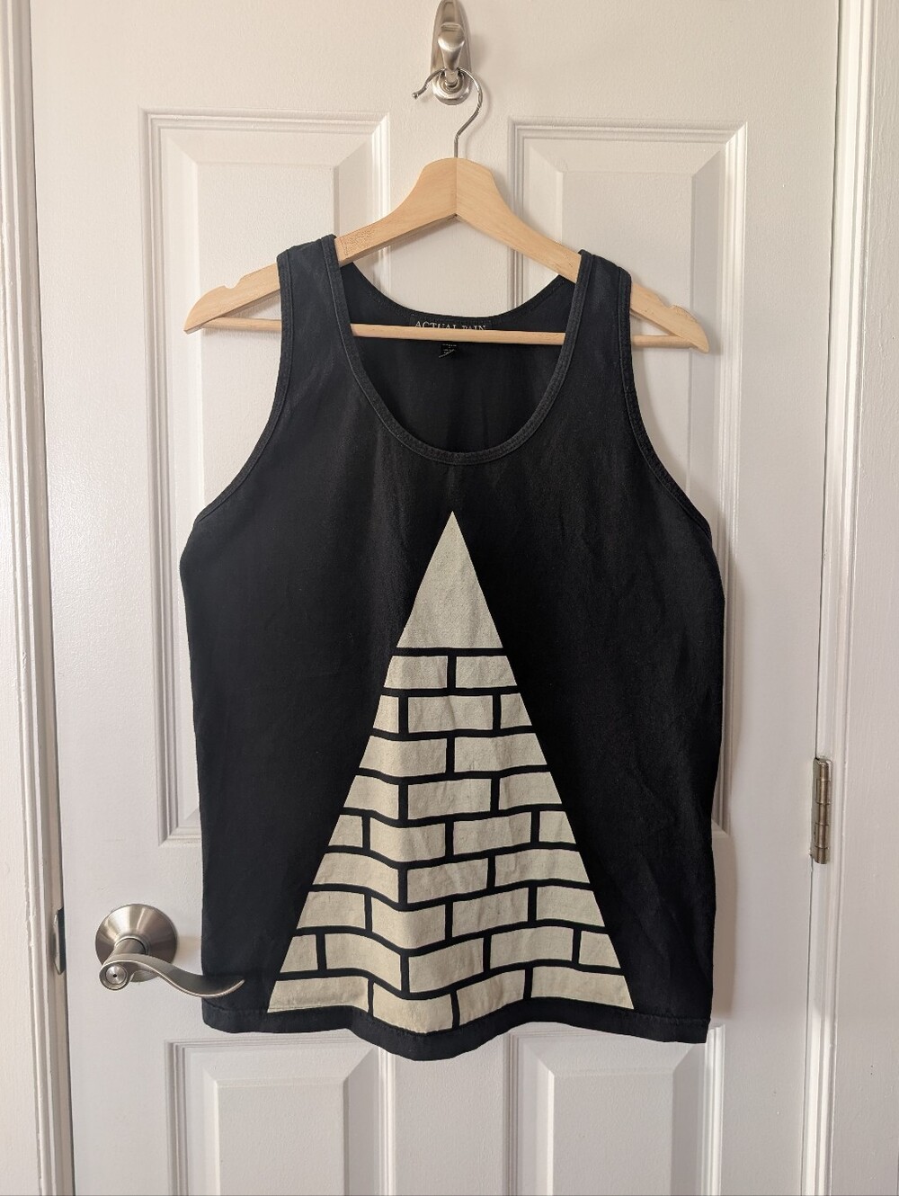 Late Vintage ACTUAL PAIN Pyramid Tank - Bleach Print